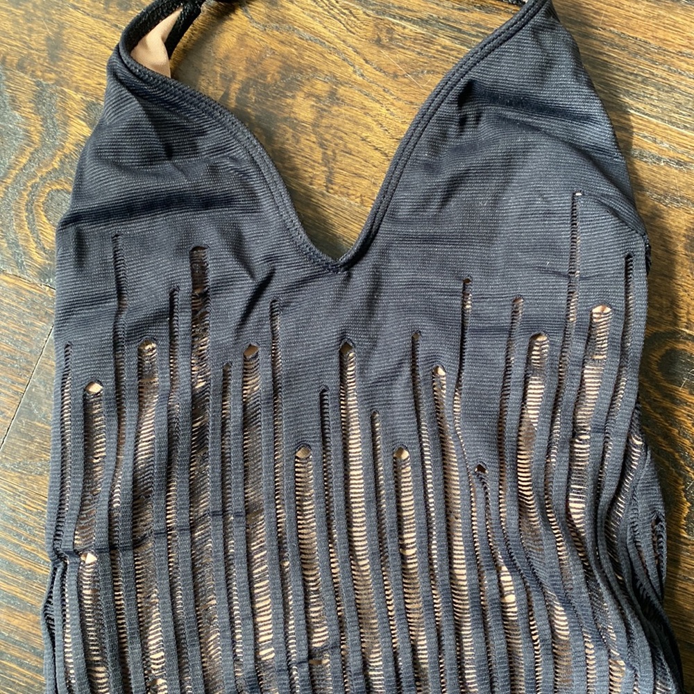 Super rare and unique “Run For It” Plunge Kenneth Cole swim piece EUC - Picture 14 of 14